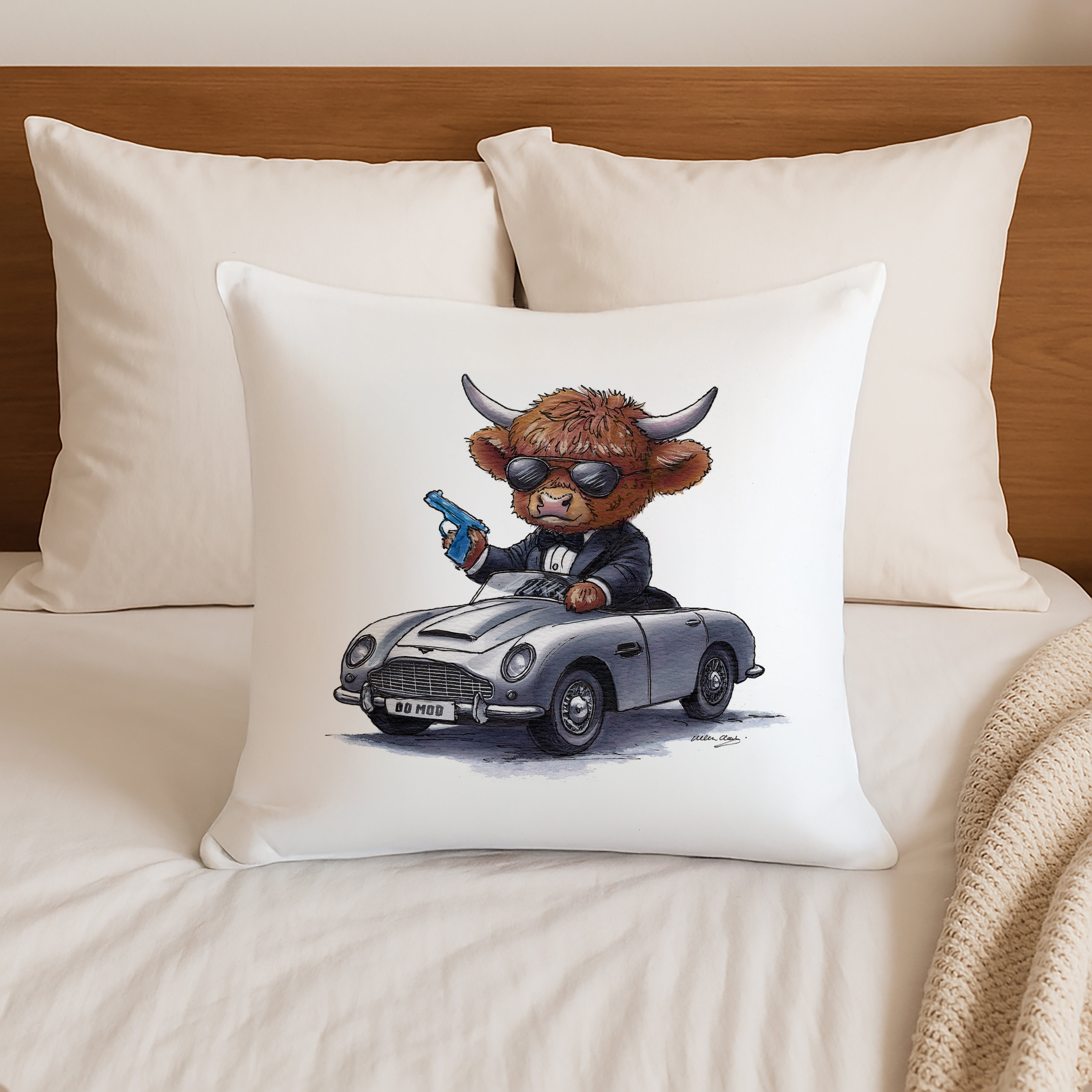 00Moo Cushion