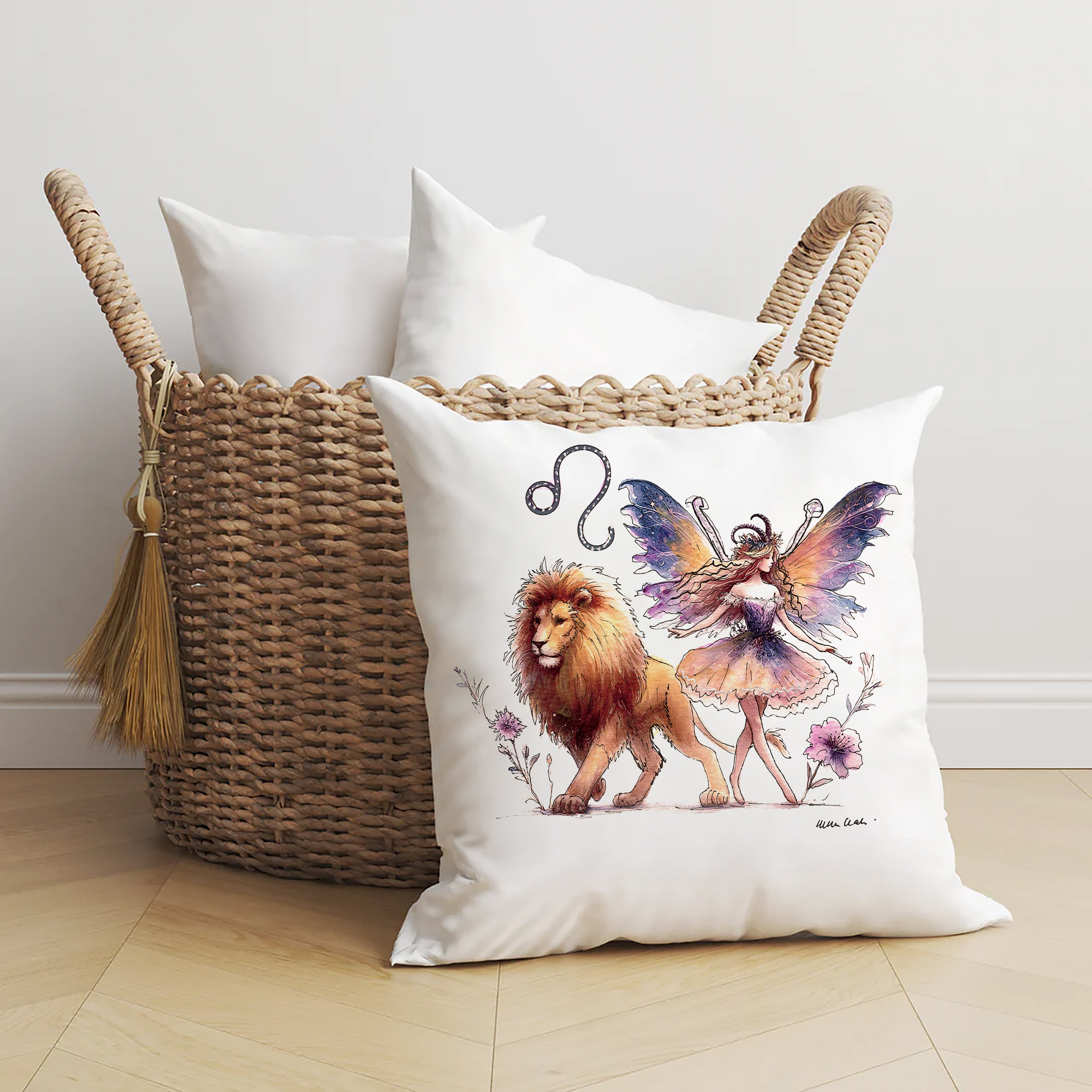 Leo Cushion