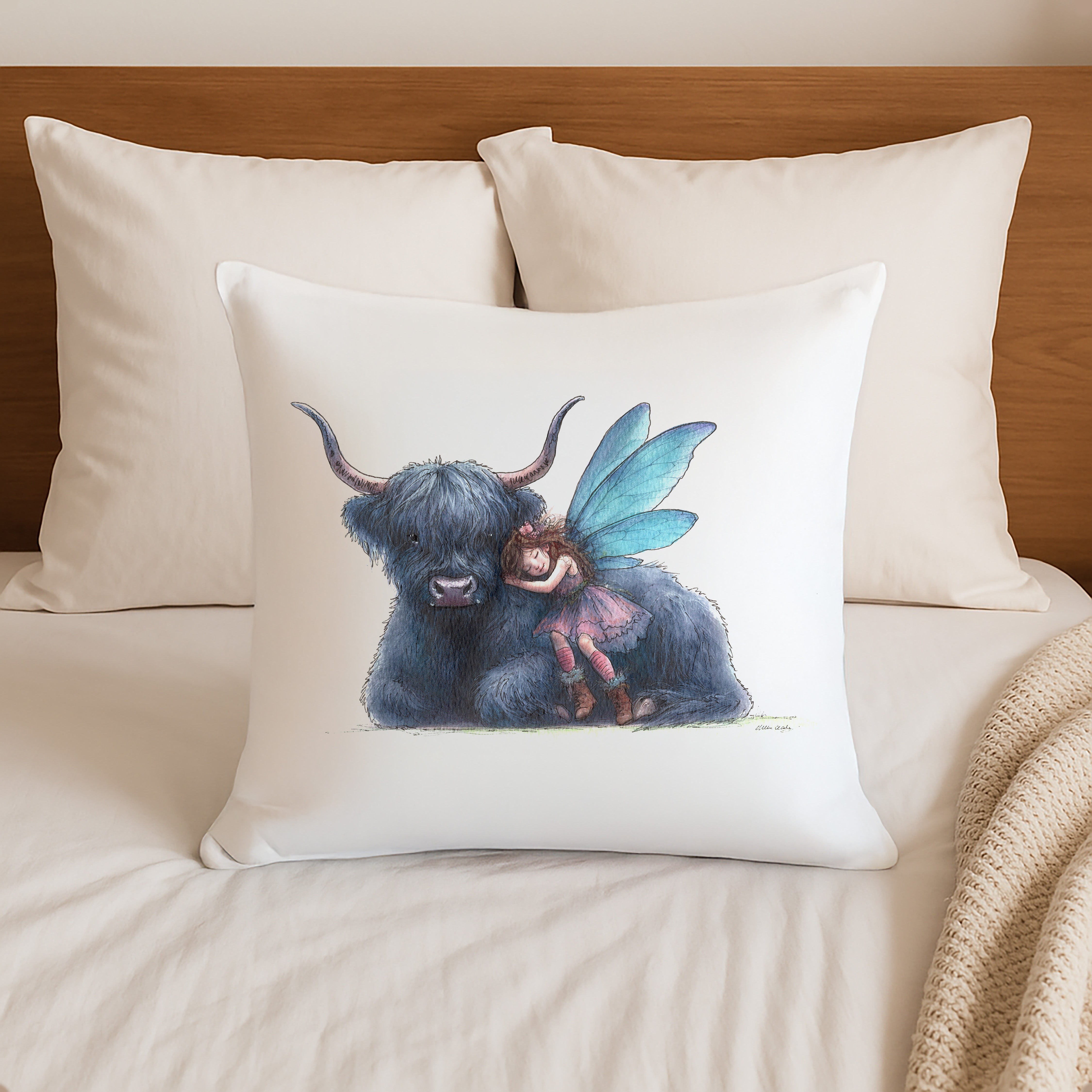 Timeless Bond Cushion