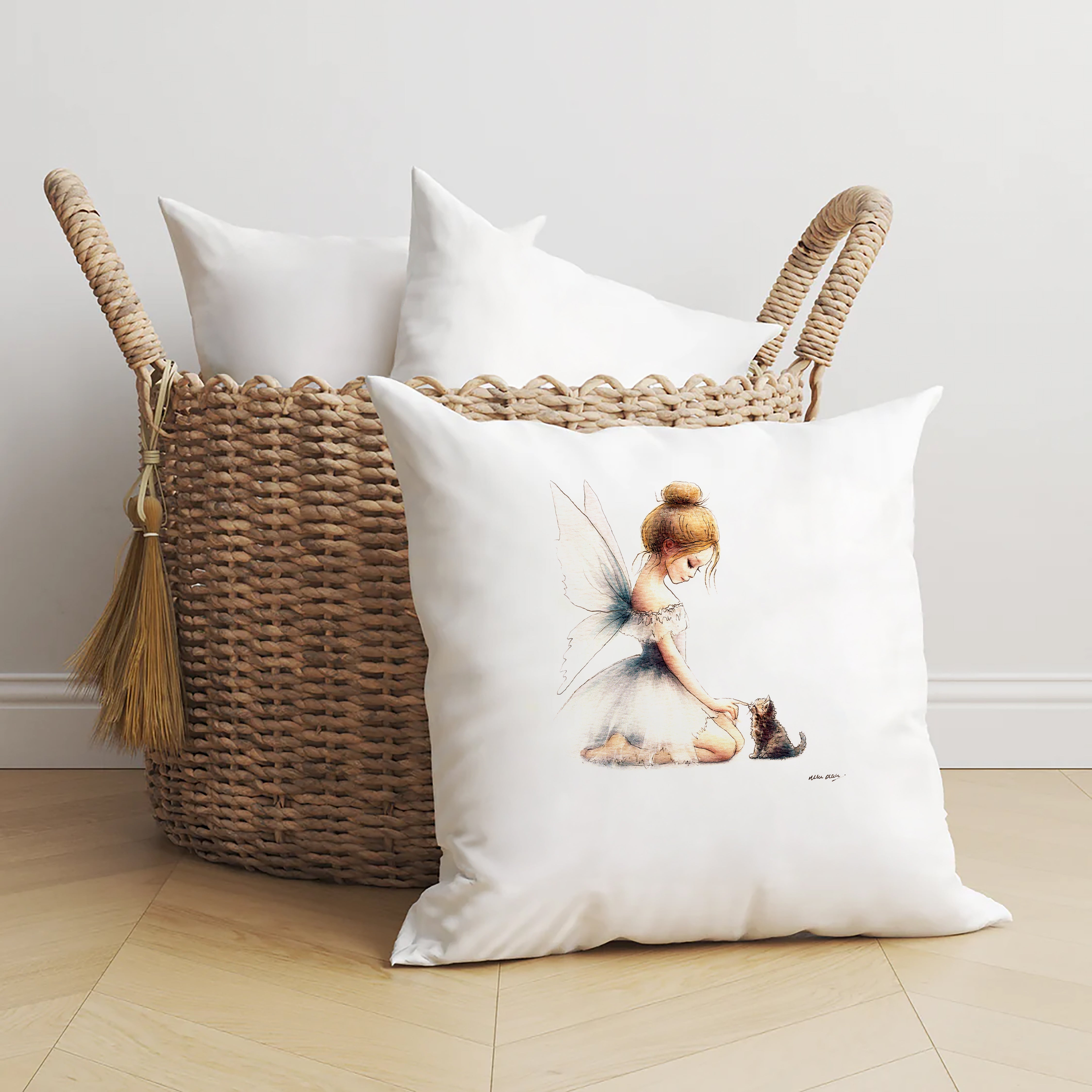 Tiny Wonders Cushion